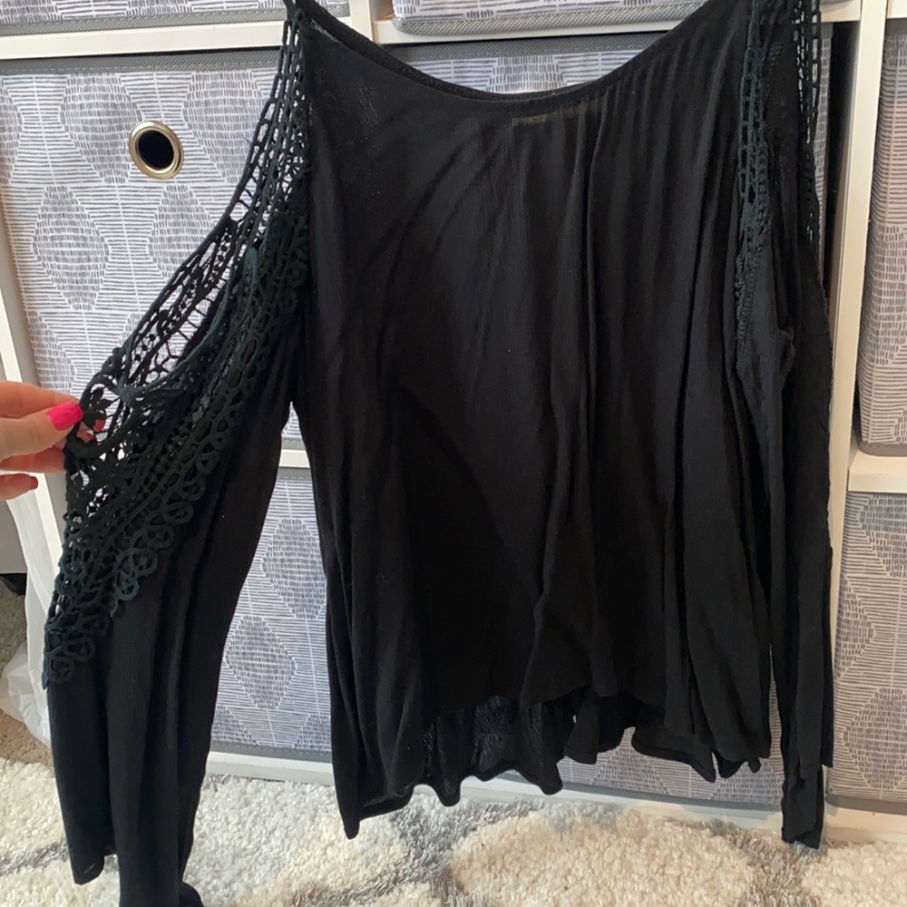 Black long sleeve shirt